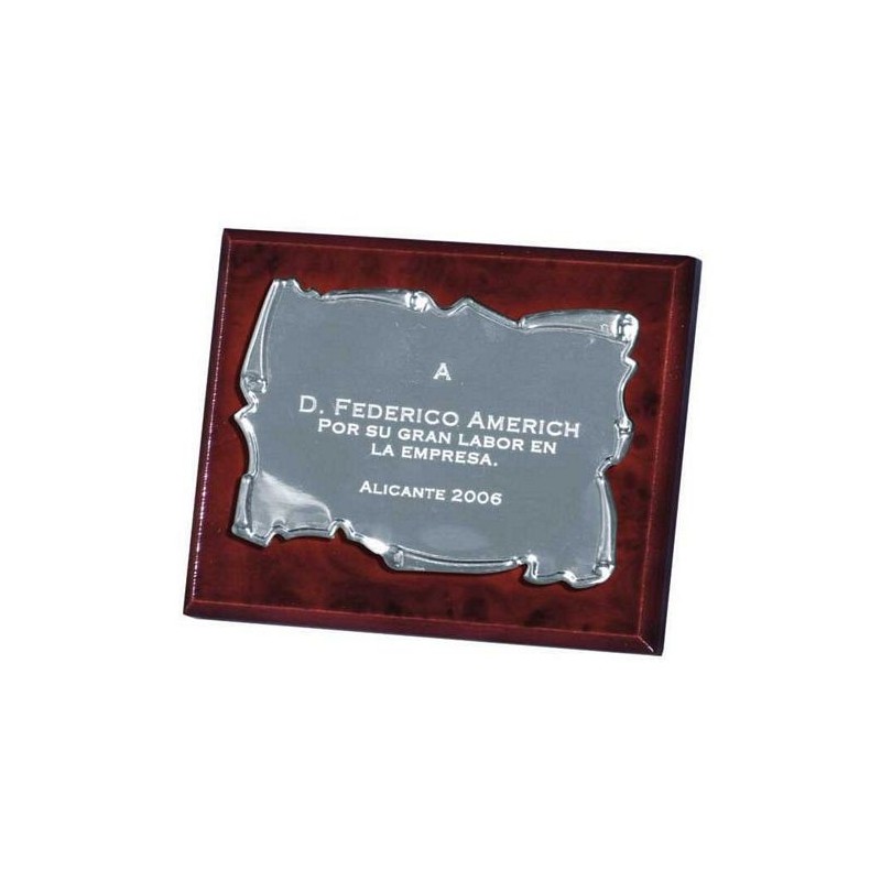 Placa de homenaje dorada