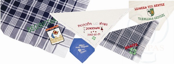Pañuelos bordados o estampados